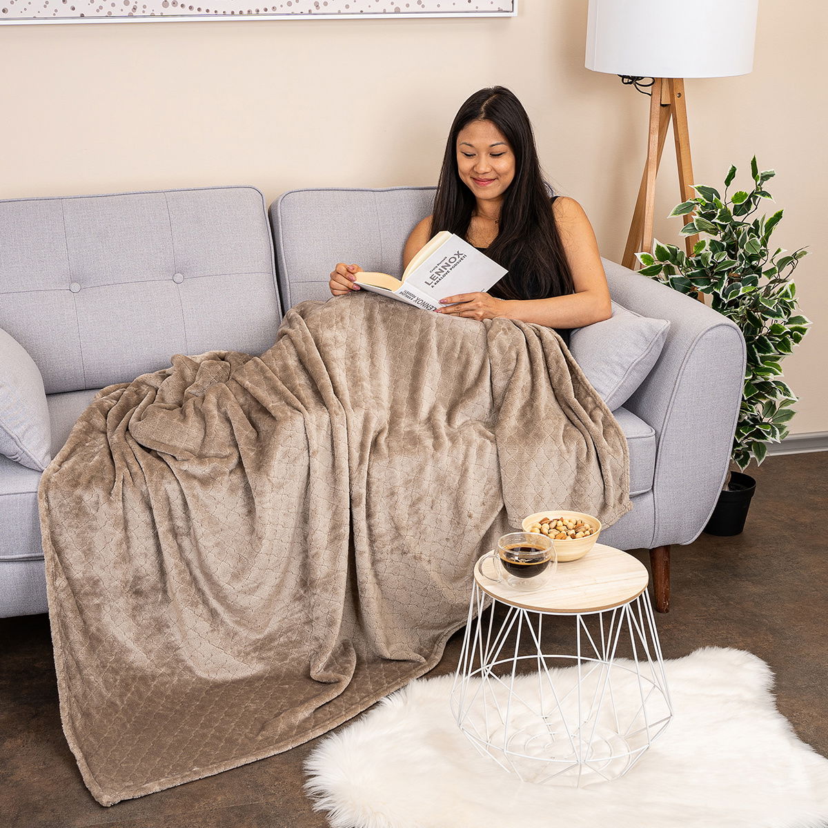 Deka Soft Dreams Luxury taupe, 150 x 200 cm – obrázok 4
