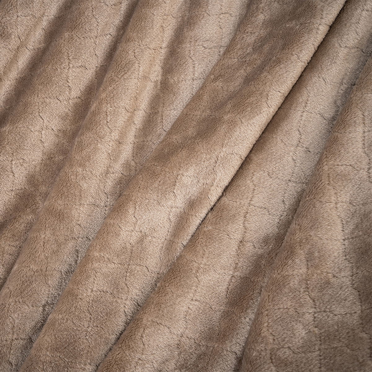 Deka Soft Dreams Luxury taupe, 150 x 200 cm – obrázok 3