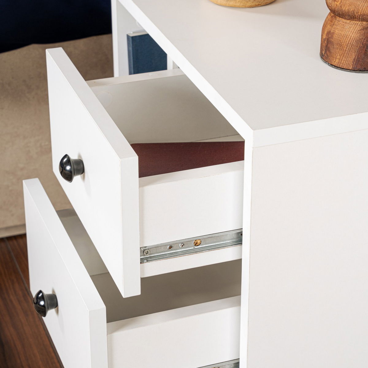 Noční stolek Glimmer White – obrázok 4