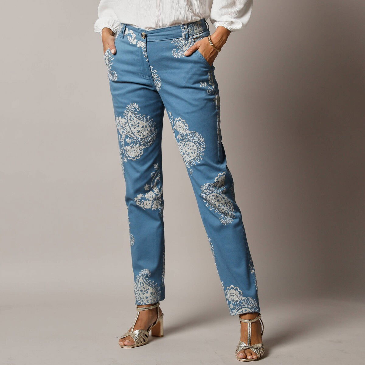 Chino kalhoty s paisley potiskem modrošedá 50