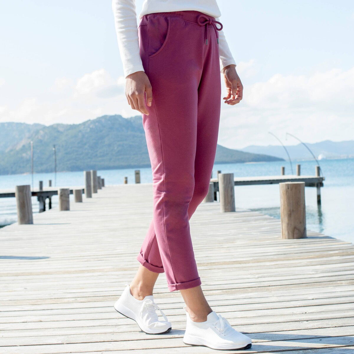 Moltonové jogging kalhoty s pružným pasem purpurová 38/40