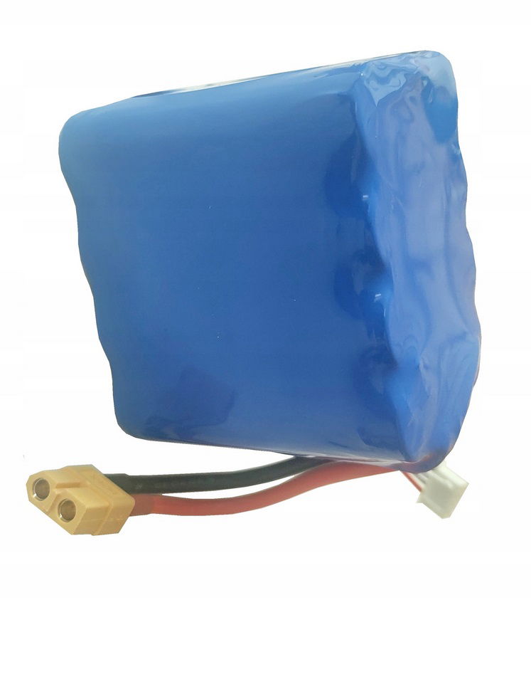 Akumulátorová batéria pre návnadovú loď Viking 12V 12,8Ah Li-ion Bms 25A 0939