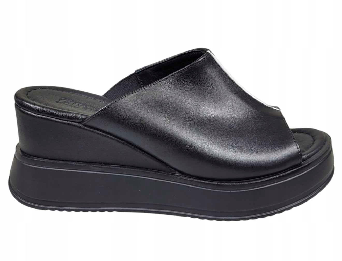 Artiker Relax Klapky Na Podpätku 52C0470 Čierna r40