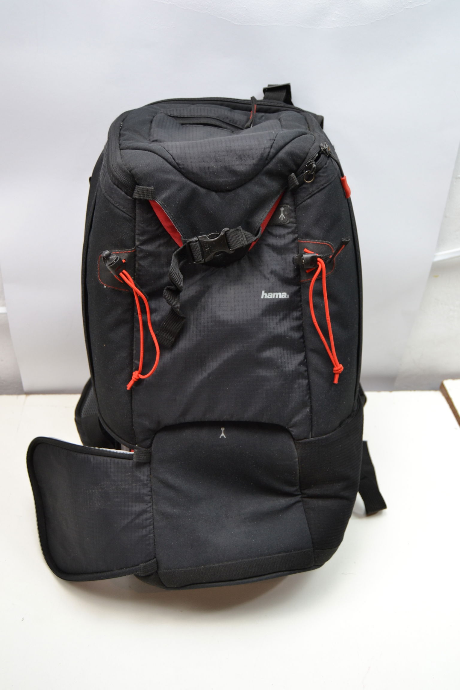 Batoh Hama Profitour 240 5%