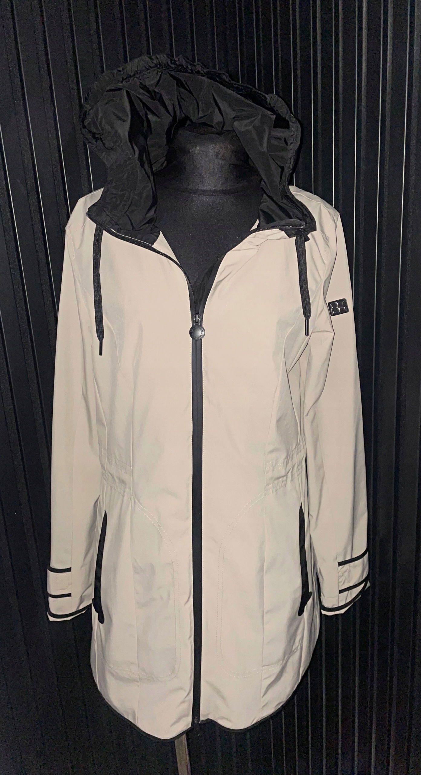 Bunda Parka Softshell Betty Barclay 36 38 S M