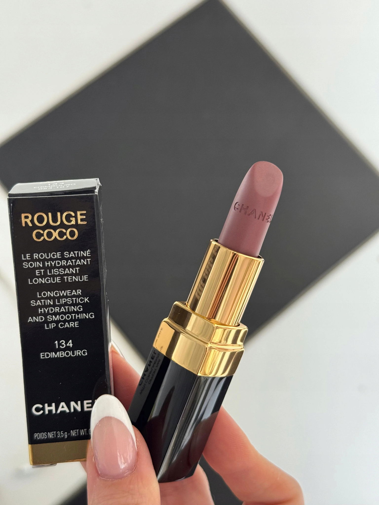 Chanel Rouge Coco Lip Colour rúž 134 Edimbourg