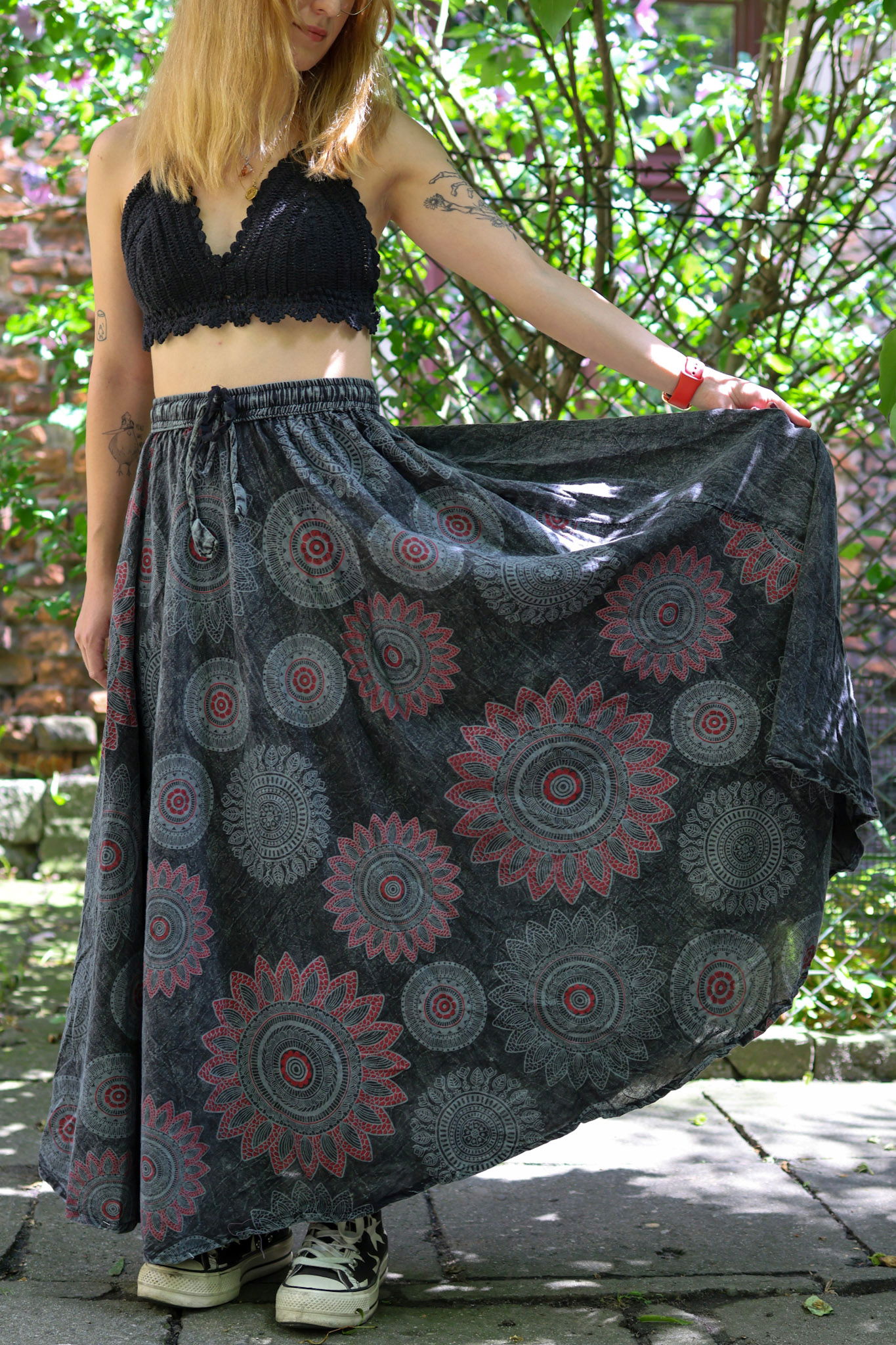 Dlhá šedá sukňa na kolese v hippie etno boho stonewash one size