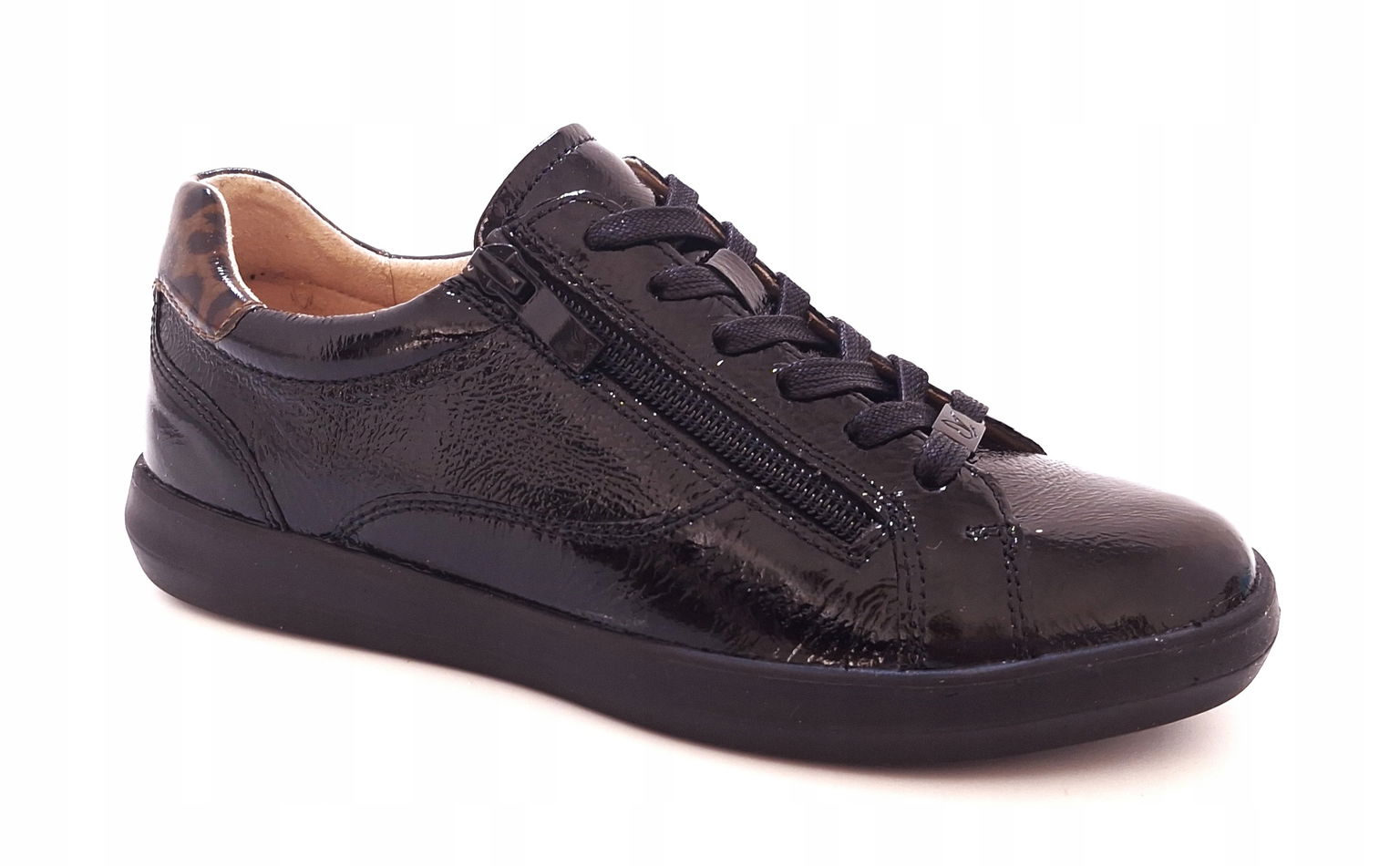 Kožené lakované dámske tenisky Caprice 9-23762 čierne r38