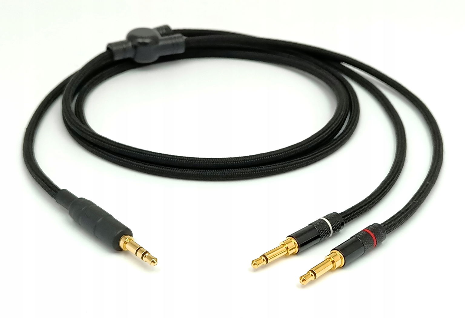 Monolith M1070 kábel 3,5 mm ručne vyrobený spoločnosťou Canare