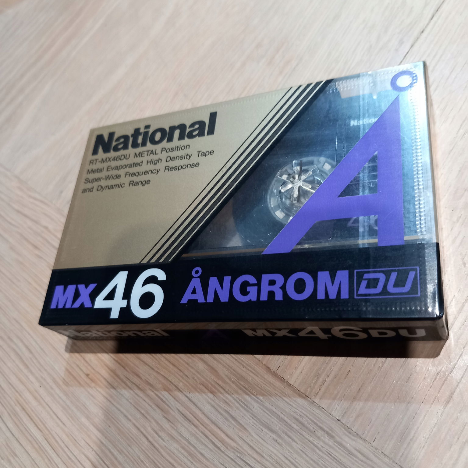 National MX46 Angrom Du Magnetofónová kazeta/D2134