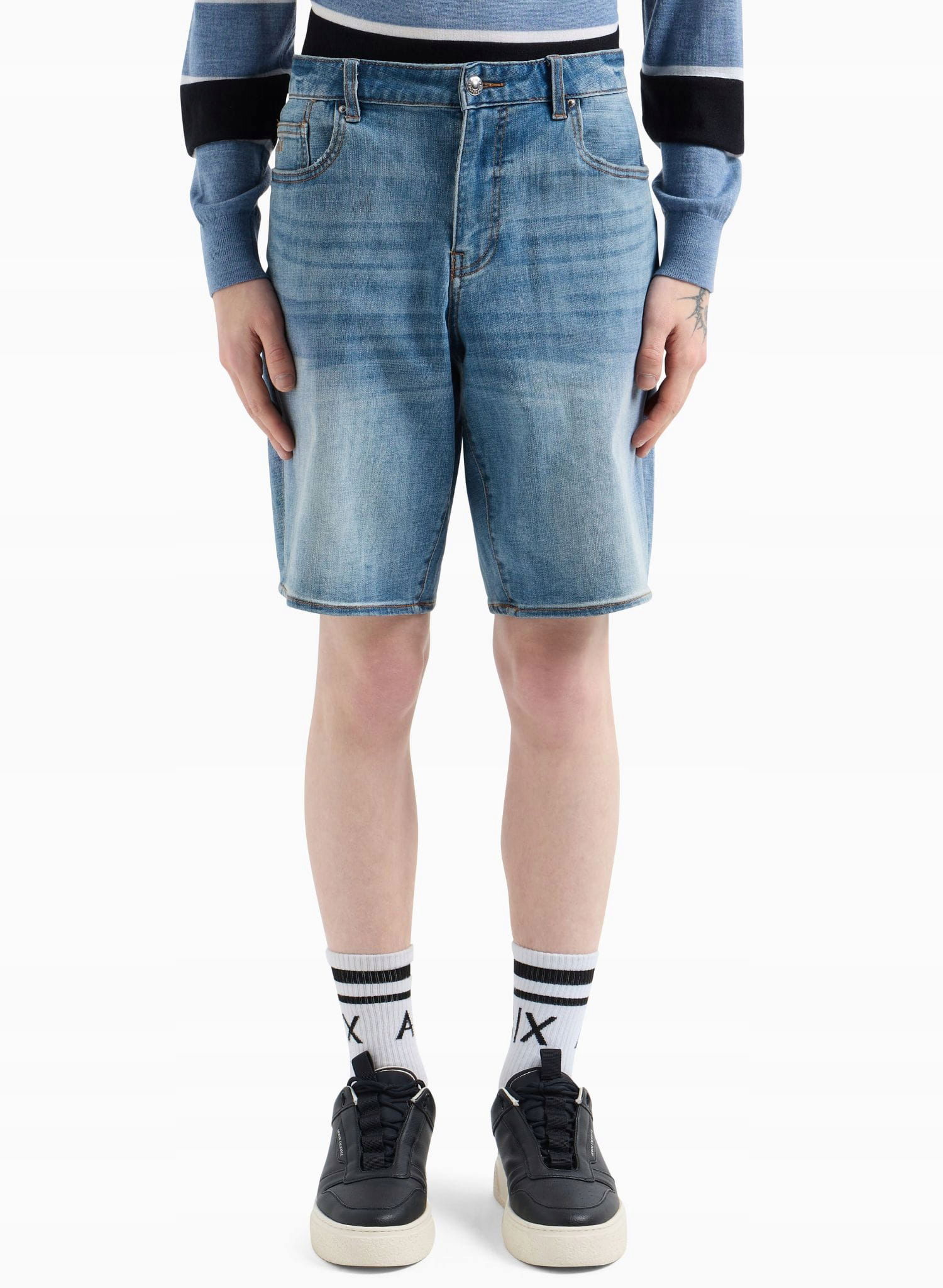 Pánske šortky Armani Exchange XM000073 AF13331 modré Pants: 36