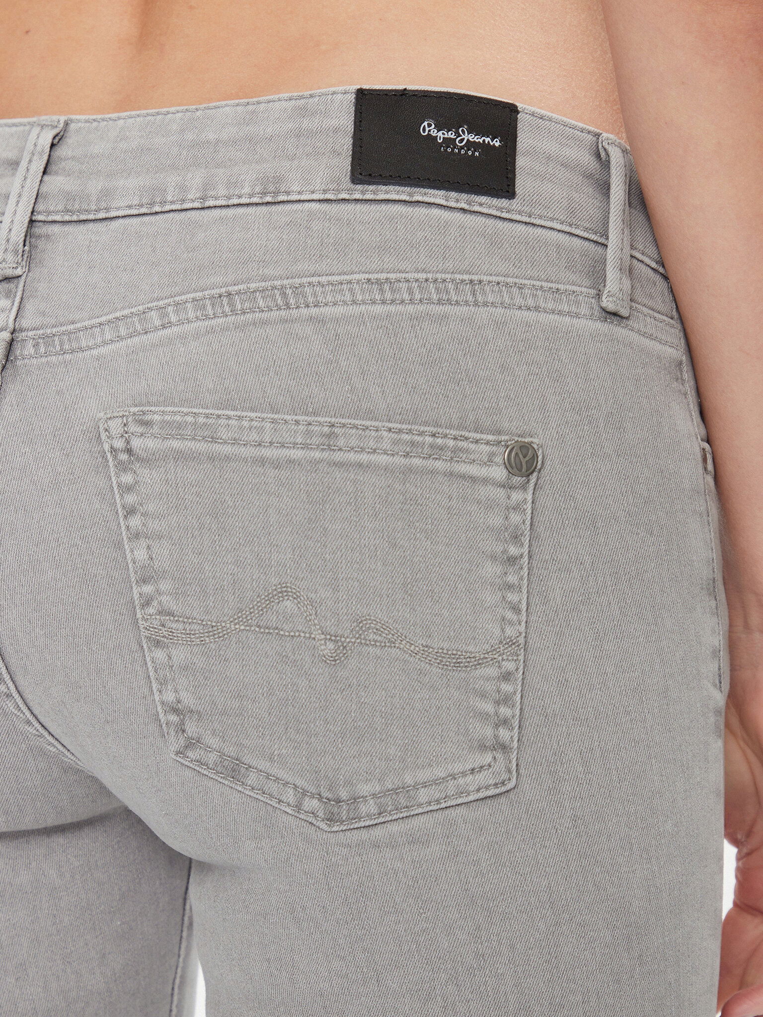 Pepe Jeans Džínsy PL204583 Šedá Skinny Fit