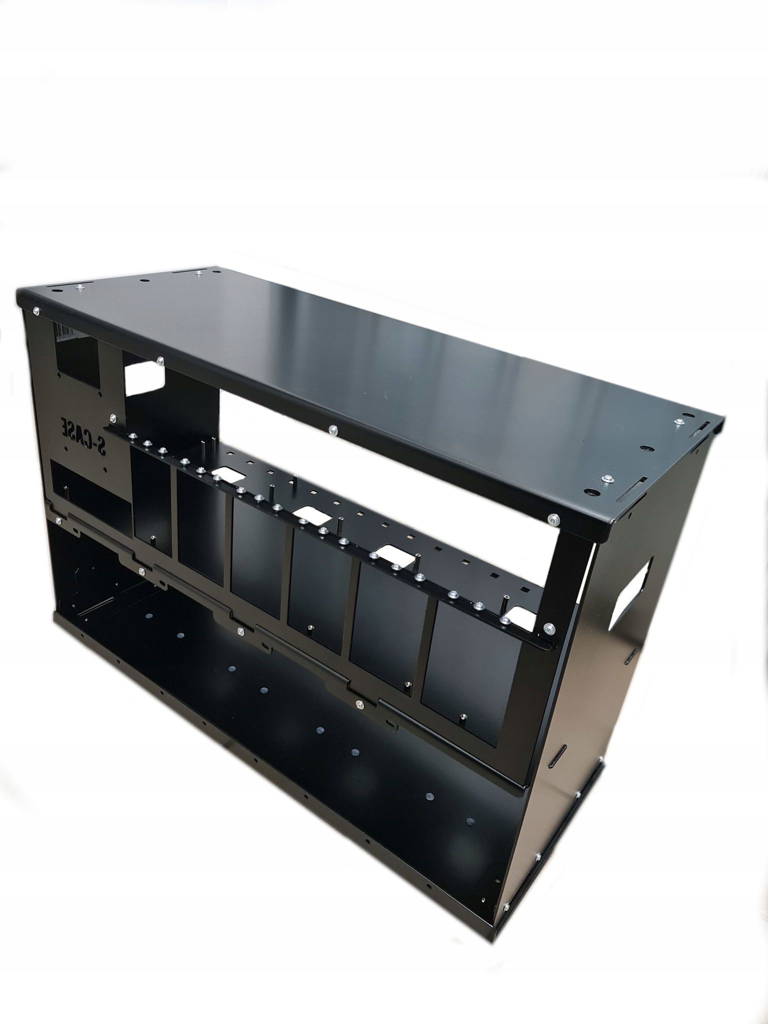 Serverová skriňa Ai S-case 4 Ral Case server pod krypto alebo Ai 5 x Gpu