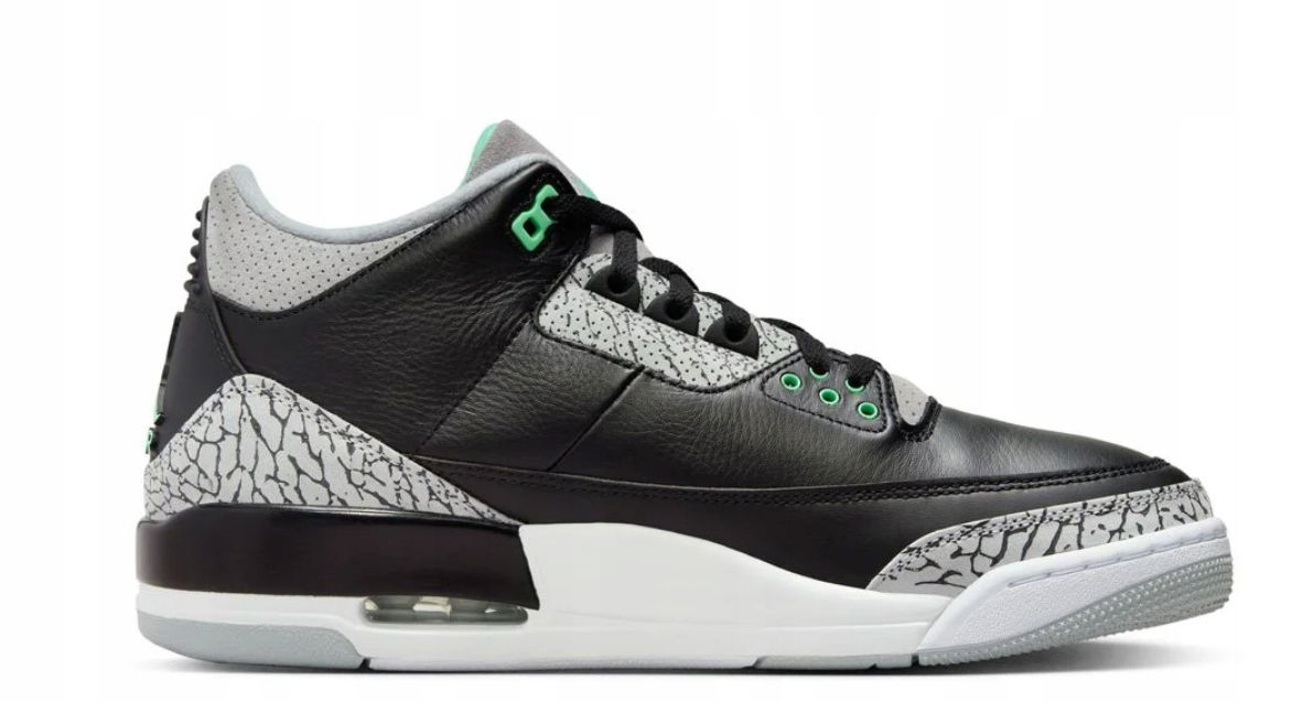 Unisex Topánky Nike Air Jordan 3 Retro veľ. 43