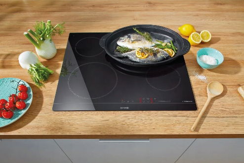 Vstavaná sklokeramická varná doska Gorenje ECS646BCSC