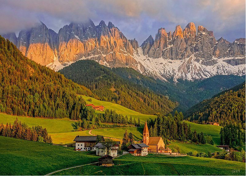 CHERRY PAZZI Santa Maddalena, Dolomity 1000 dielikov