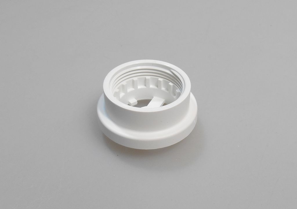 Danfoss adaptér 014G0264 na ventilové telesá typu M28 × 1,5, biely