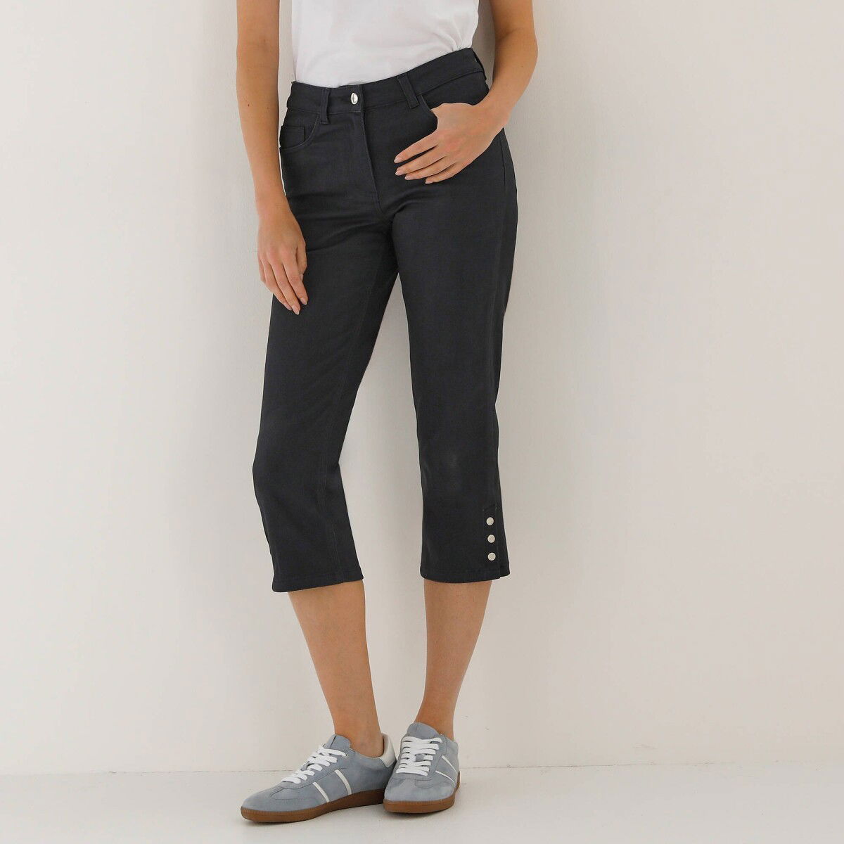 3/4 plátené nohavice so spínačkami