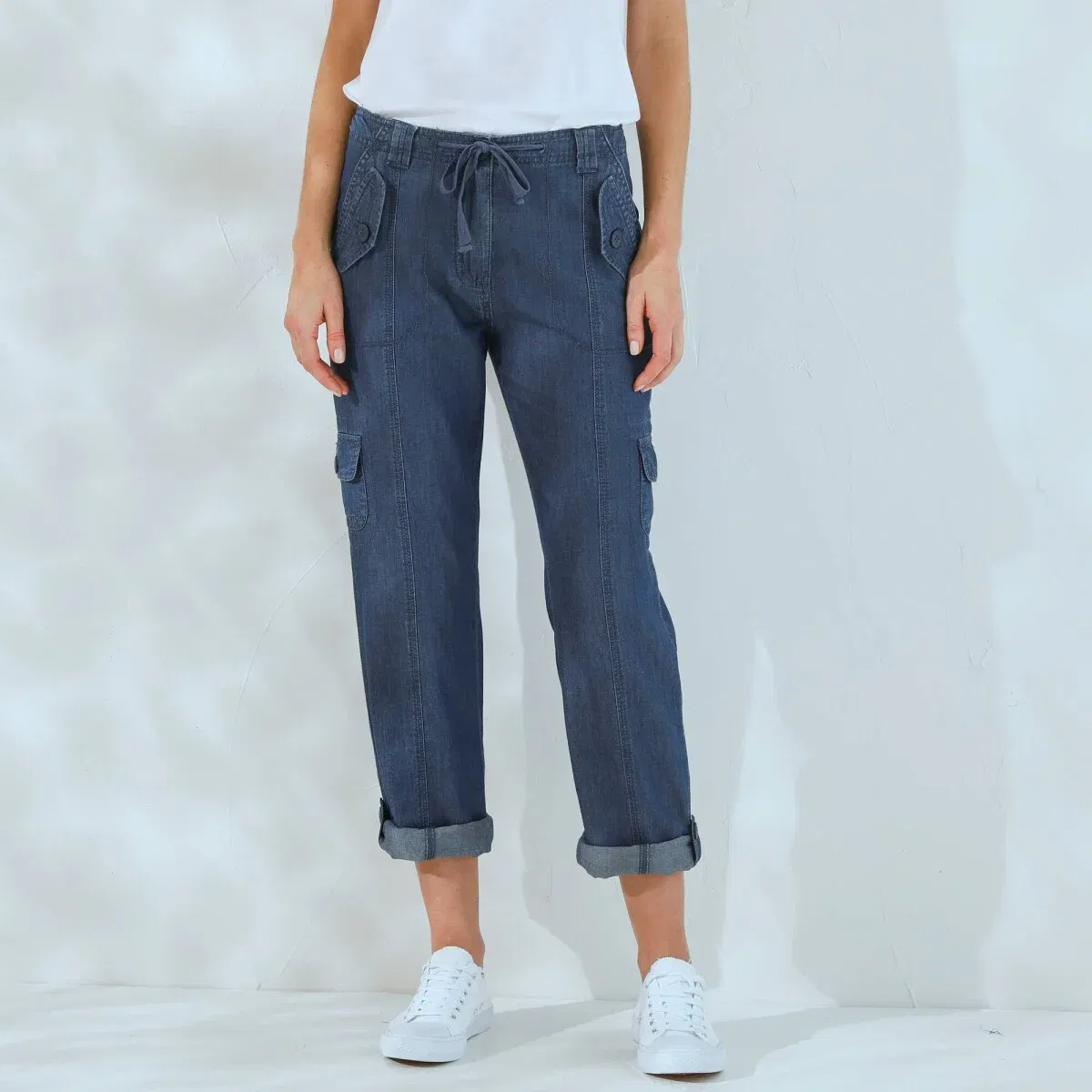 Nohavice s vreckami z denimu – obrázok 9