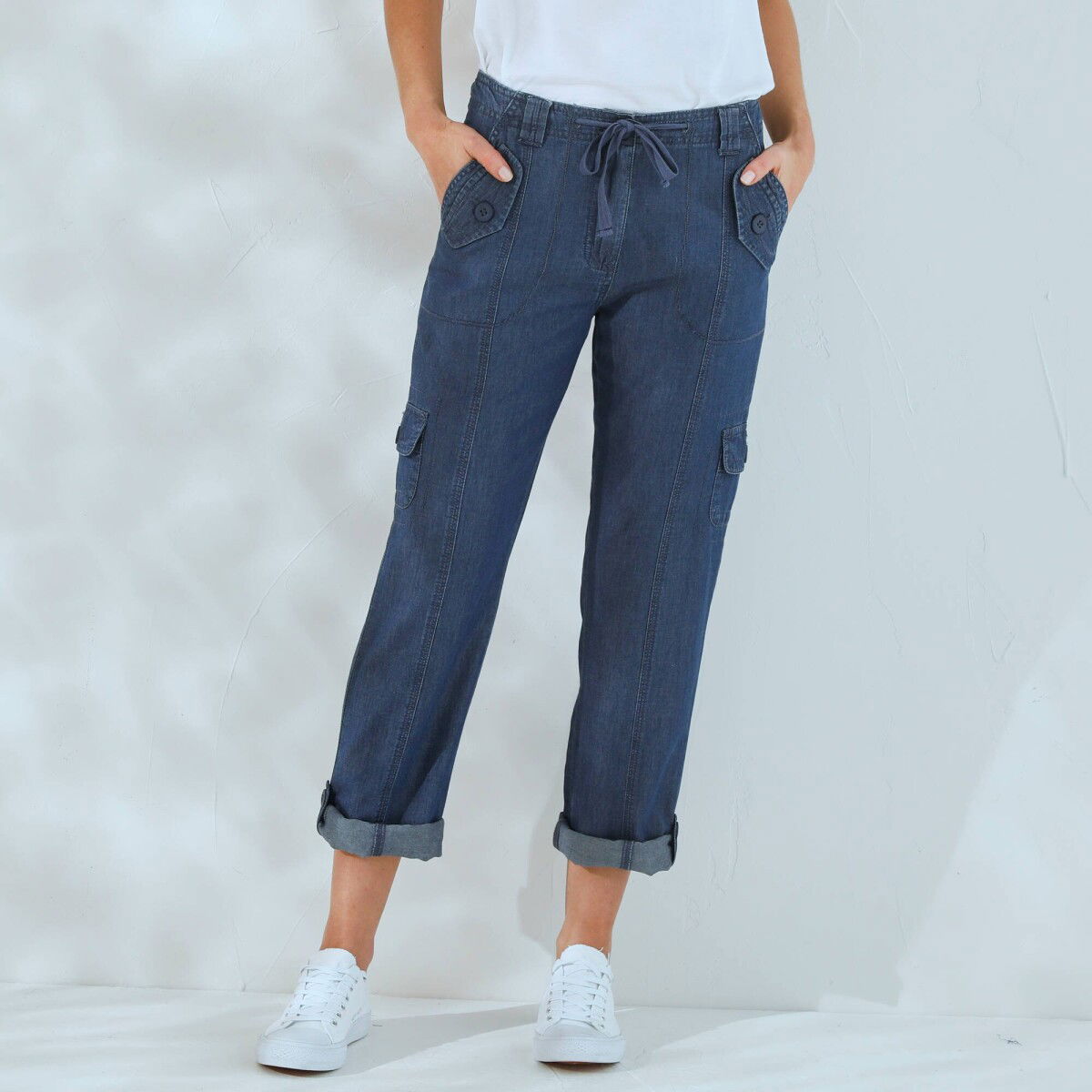 Nohavice s vreckami z denimu
