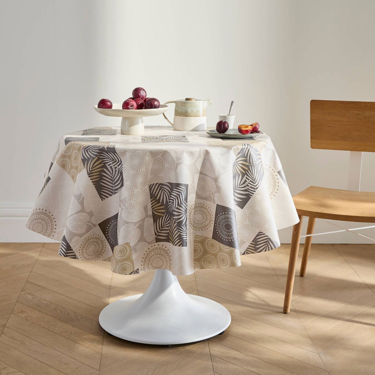 Voskovaný obrus s patchwork potlačou listov – obrázok 5