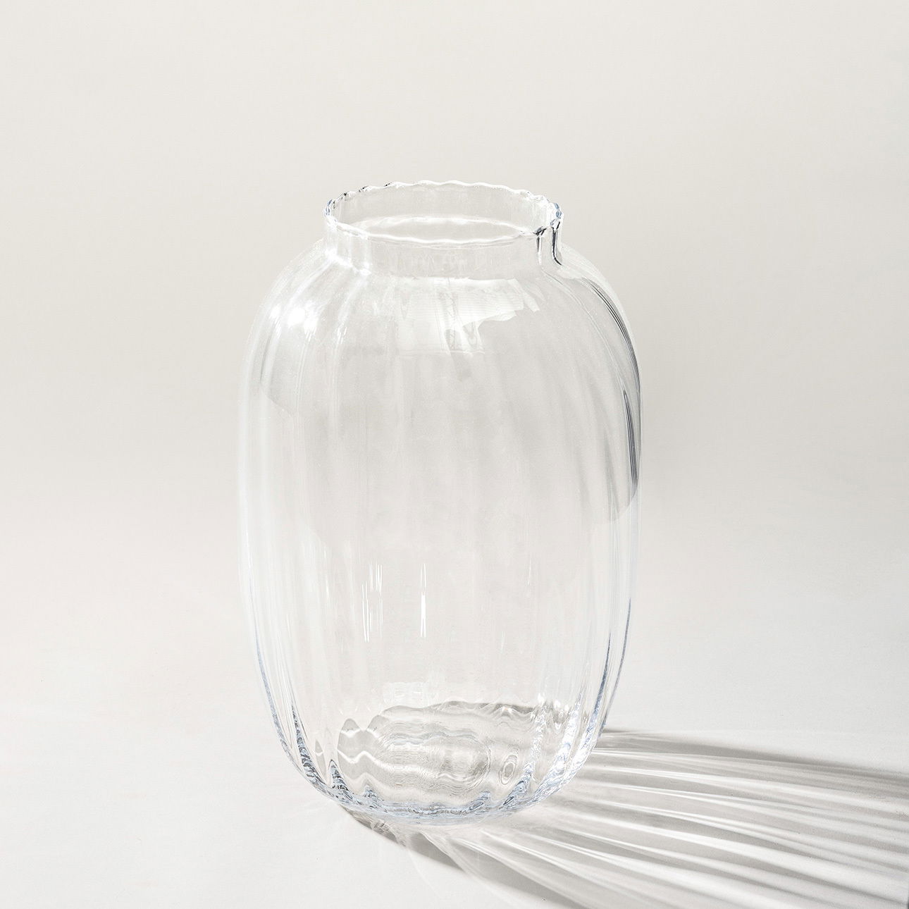 Váza Glass Flow 18x18x28 cm