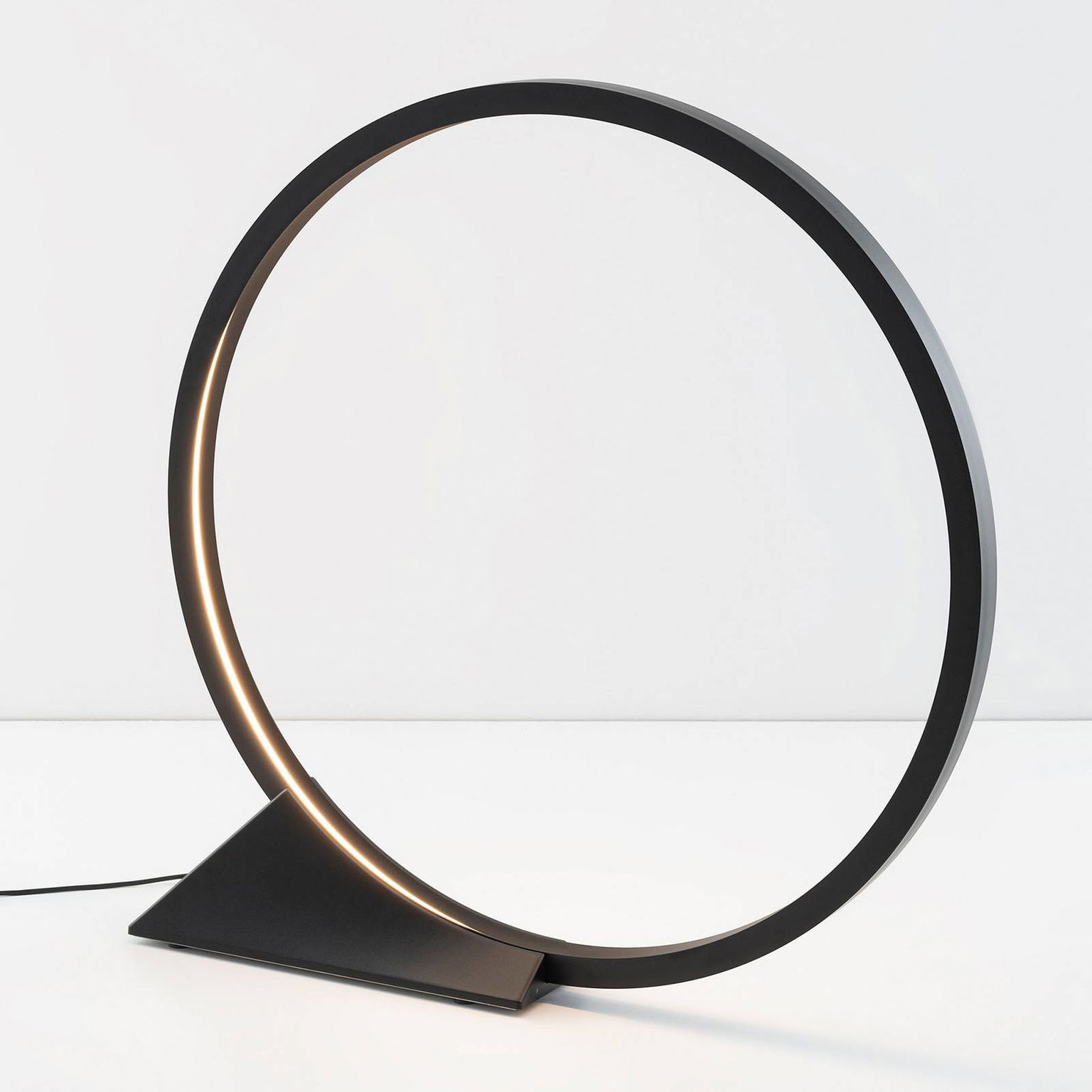 Artemide O LED stojaca lampa – obrázok 2