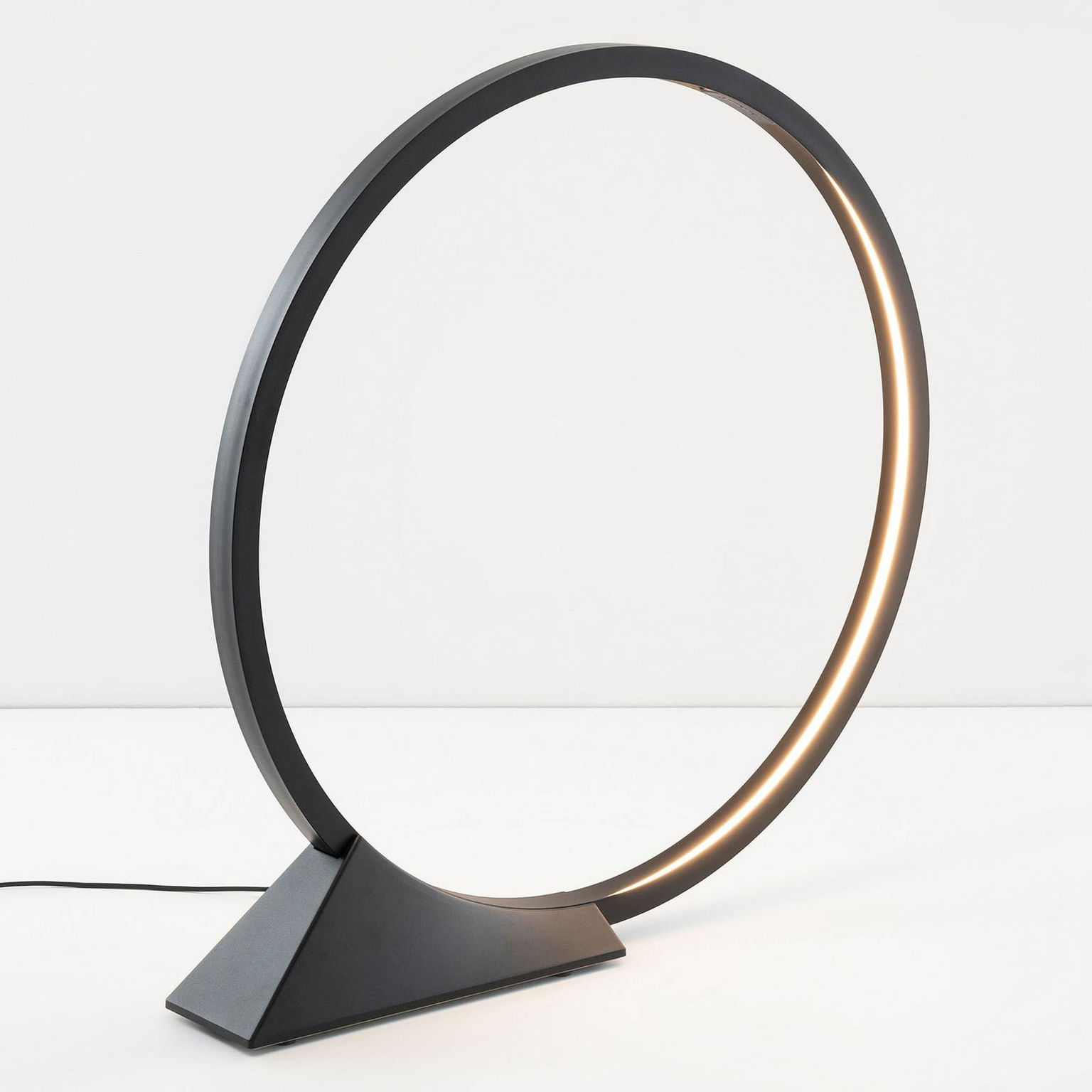 Artemide O LED stojaca lampa – obrázok 5