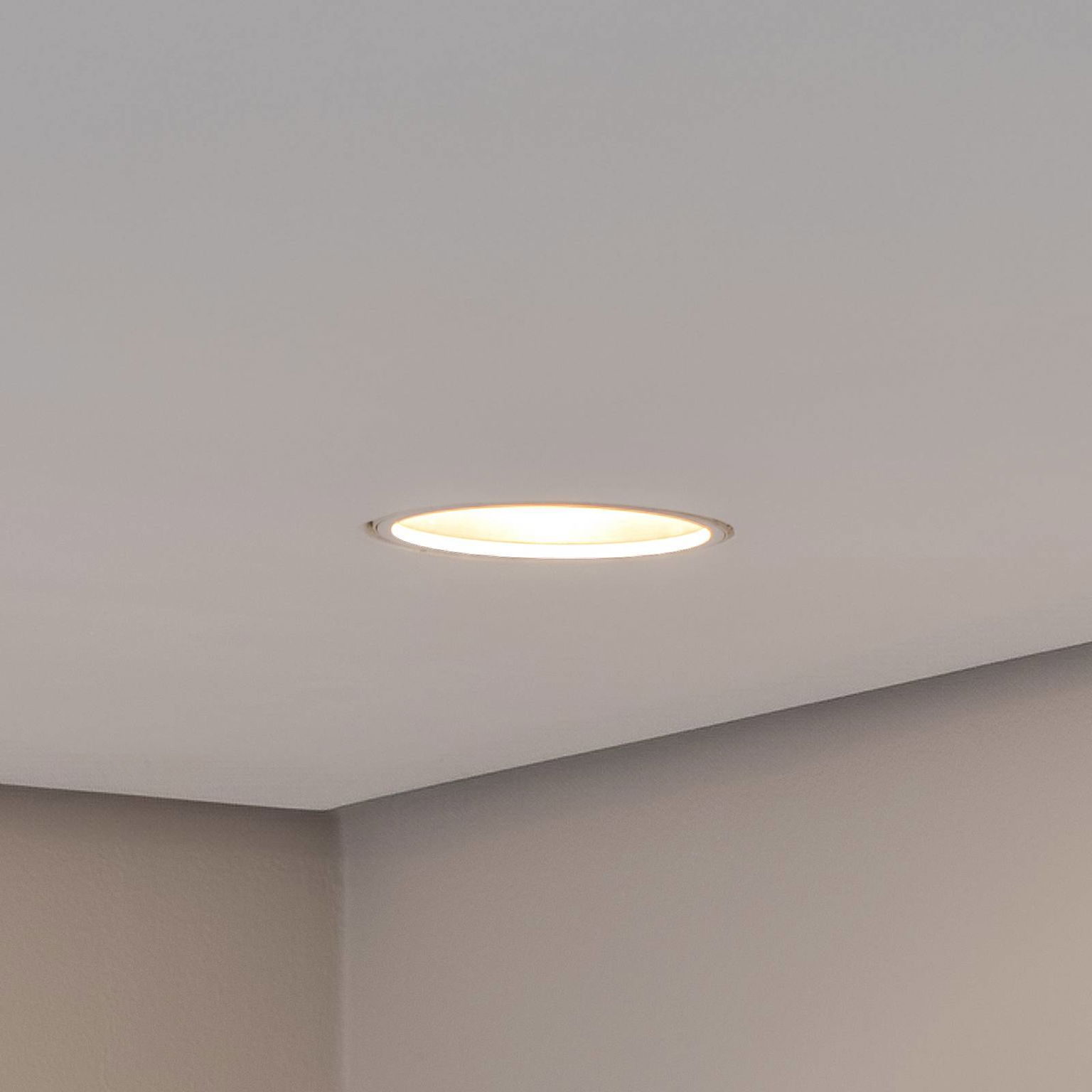 BEGA LED zapustený stropný bod Studio Line, biely/hliník, hliníkový