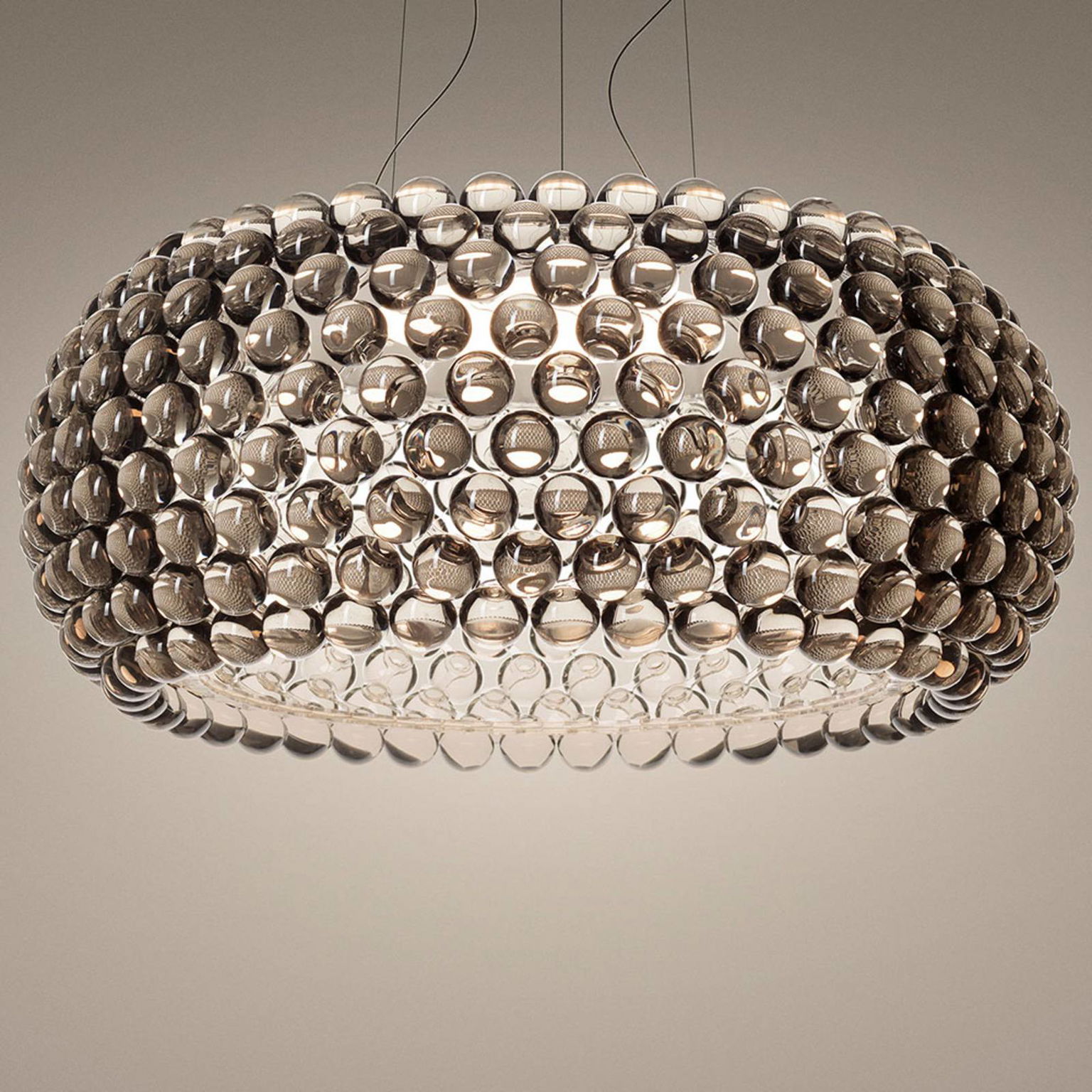 Foscarini Caboche Plus Grande závesná stmieva sivá – obrázok 2