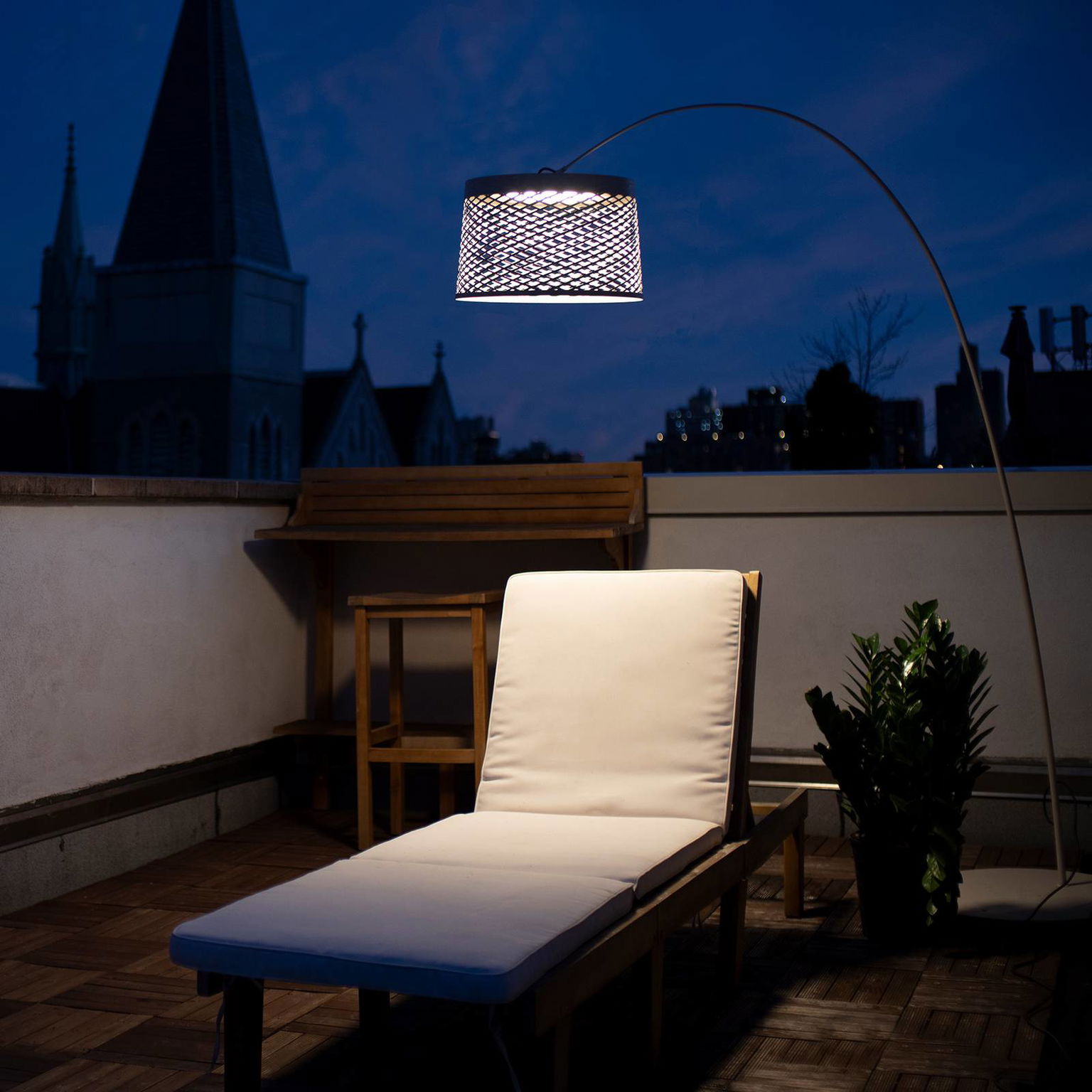 Foscarini Twiggy Grid LED oblúková lampa, béžová – obrázok 3