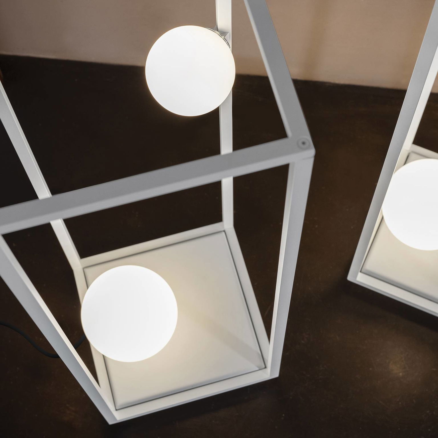 Karman Abachina stojaca LED lampa IP65 70cm biela – obrázok 3