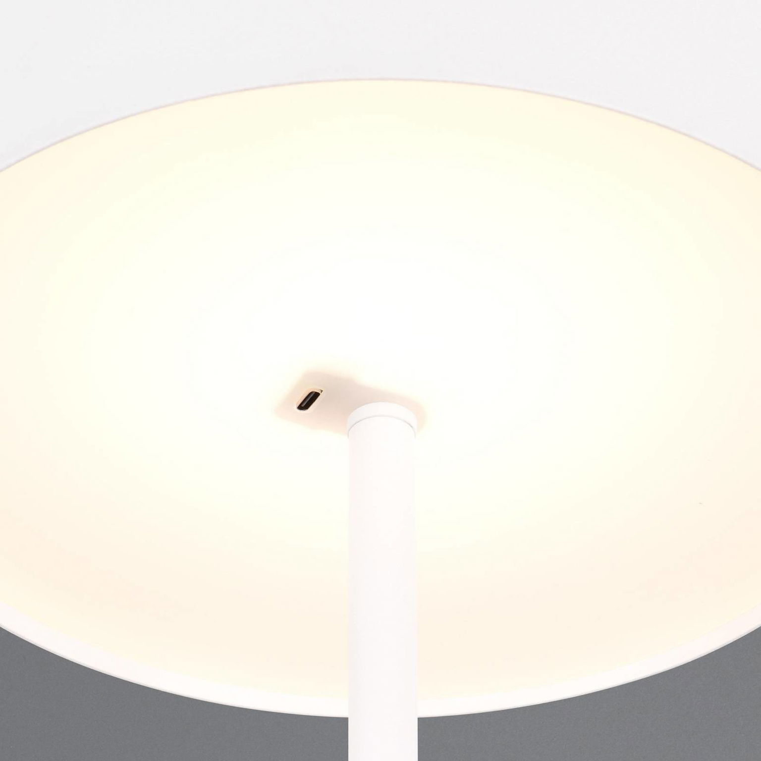 LED akumulátorová stojaca lampa Jeff, biela, kov, výška 147 cm – obrázok 5