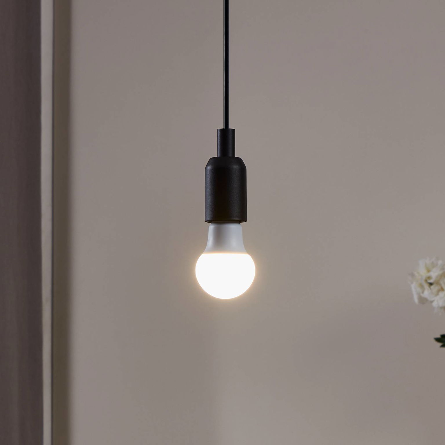 LED žiarovka E27 A60 9 W, teplá biela, opál