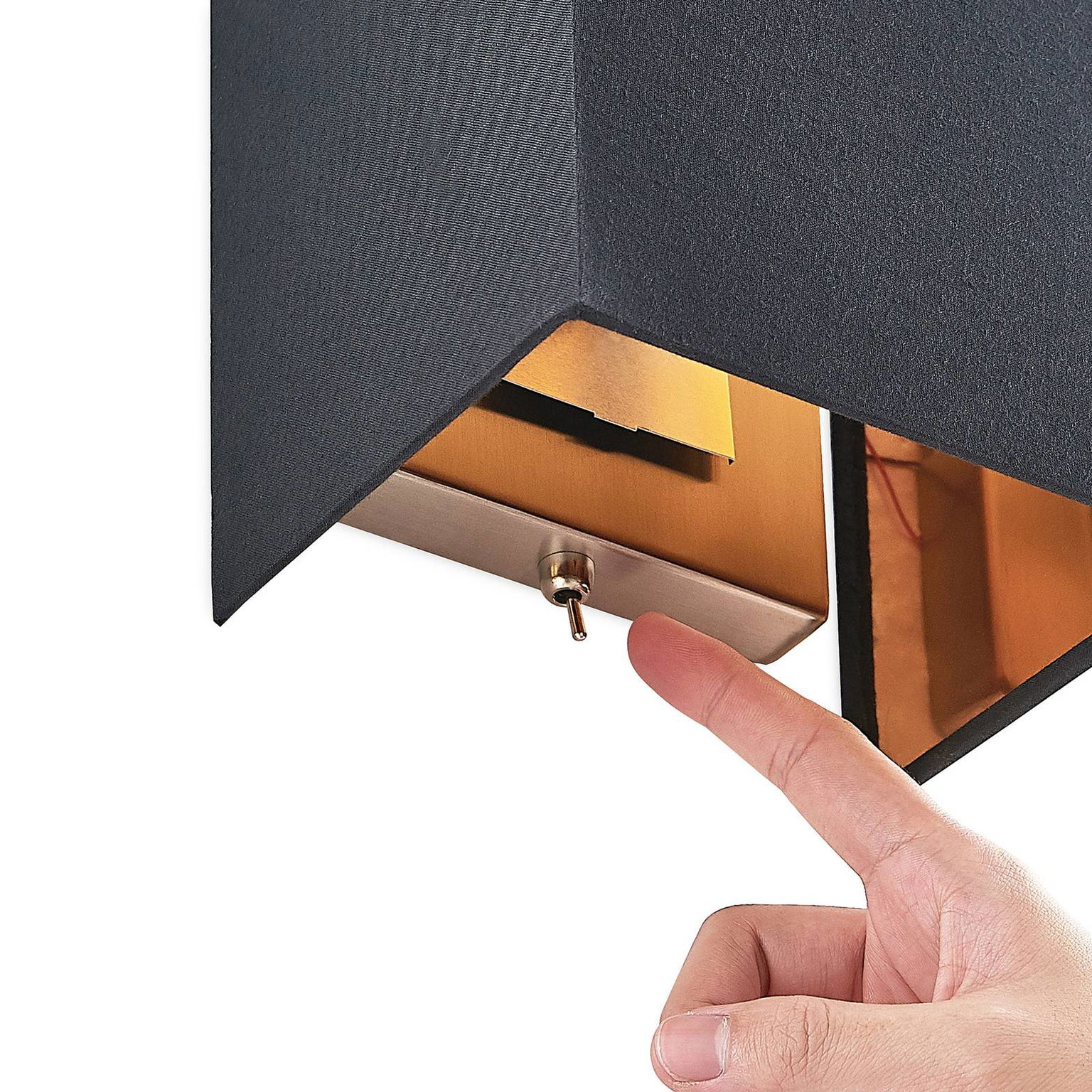 Lindby Lukani nástenná lampa, hranatá – obrázok 6