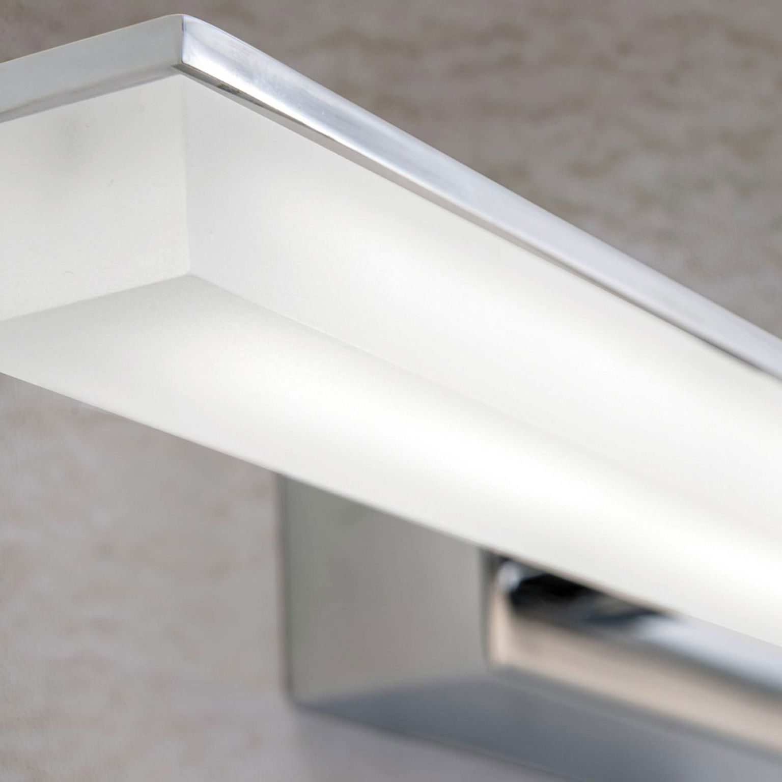 Nástenné LED svietidlo Alexander IP44, 46 cm – obrázok 4