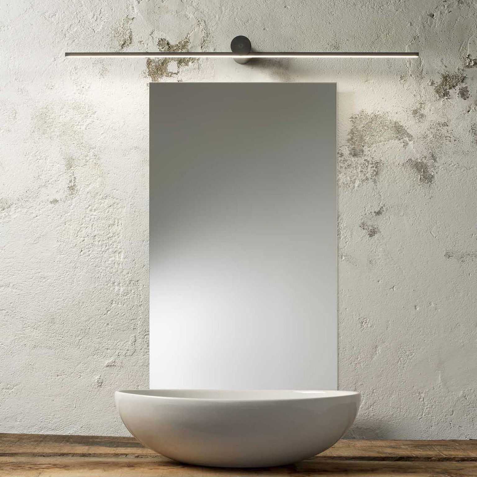 OLEV Slight AP nástenné LED svetlo 72,5 cm čierne – obrázok 2