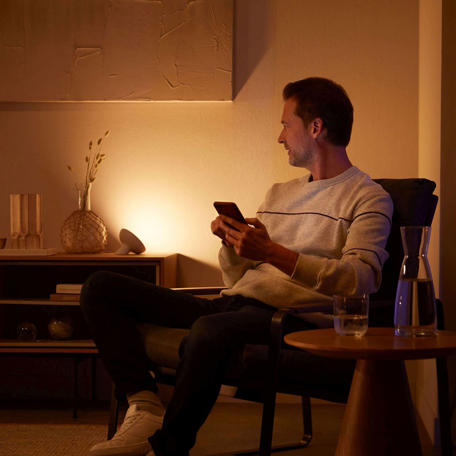 Philips Hue Bloom stolná lampa biela, White&Color – obrázok 4