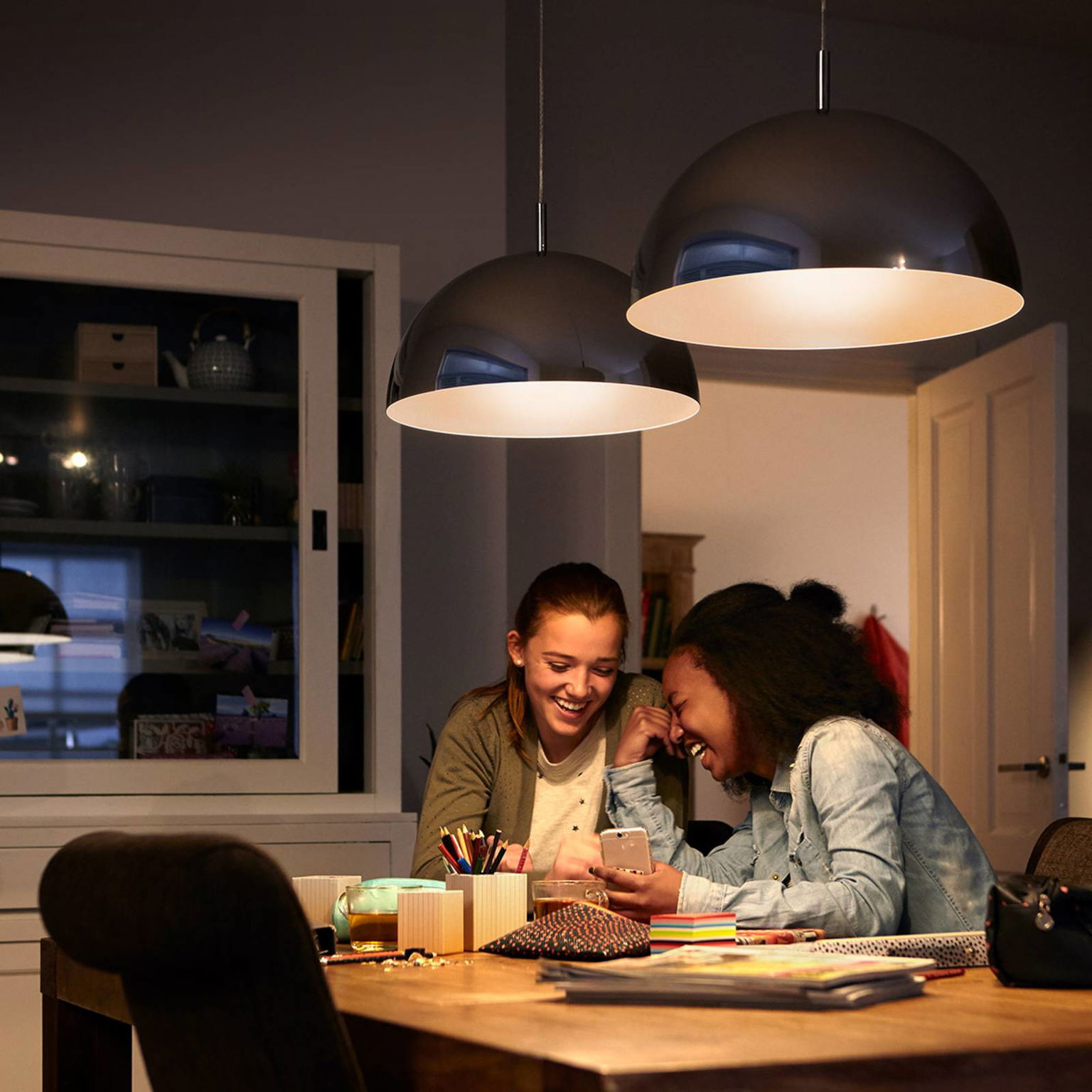 Philips kvapková LED E27 2,2 W teplá biela opál – obrázok 3
