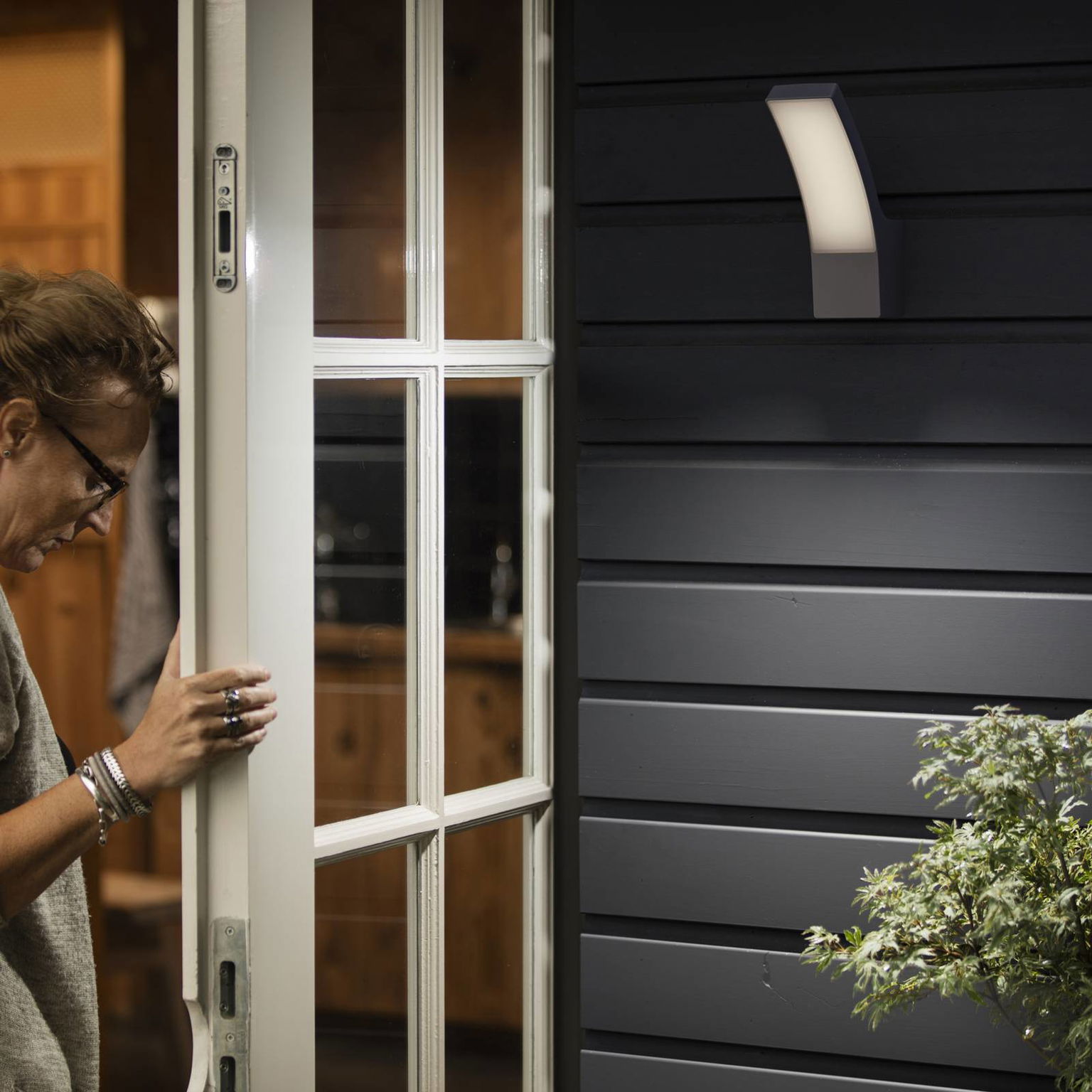 Philips Splay LED svietidlo antracitová 4 000 K