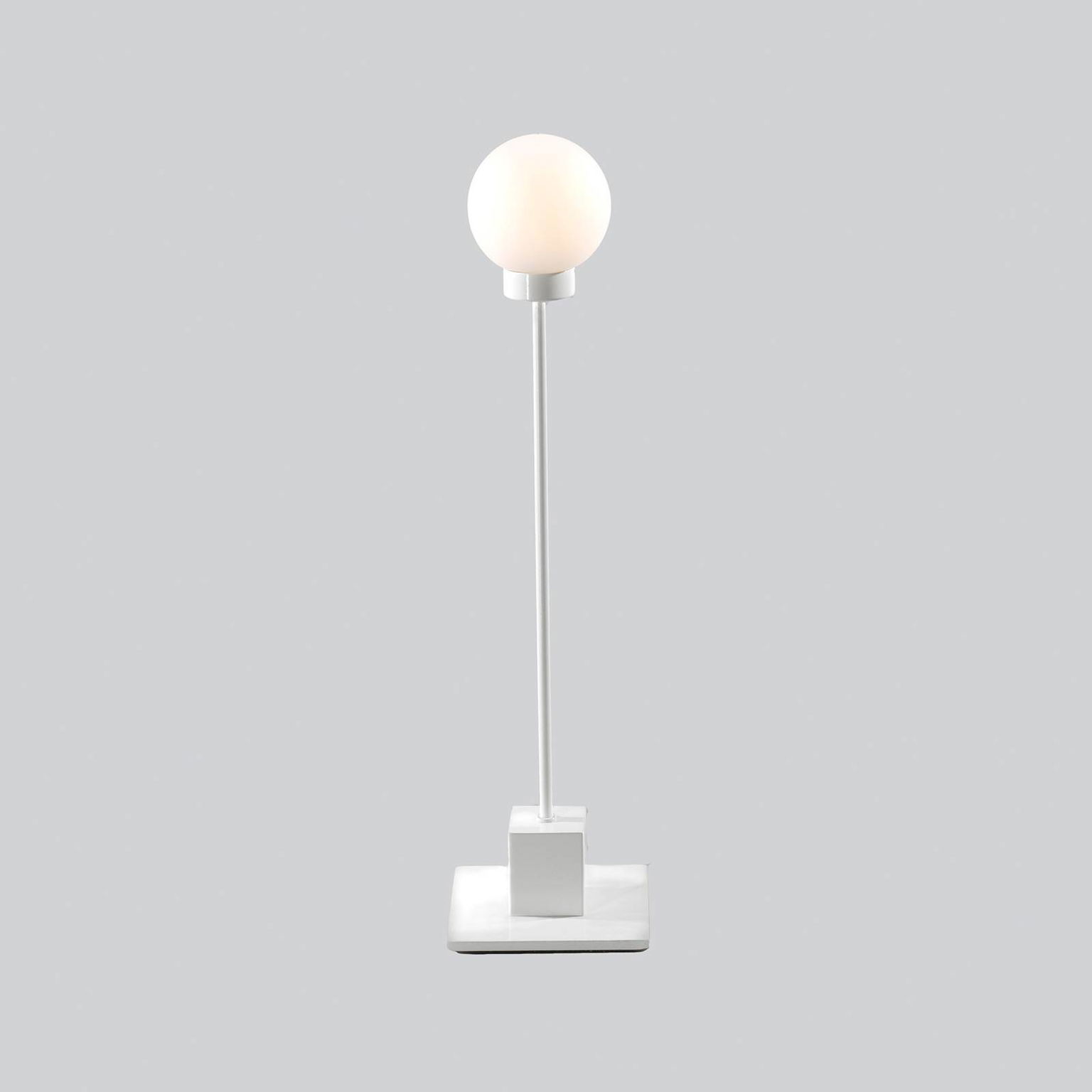 Severná stolová lampa Snowball, biela – obrázok 3