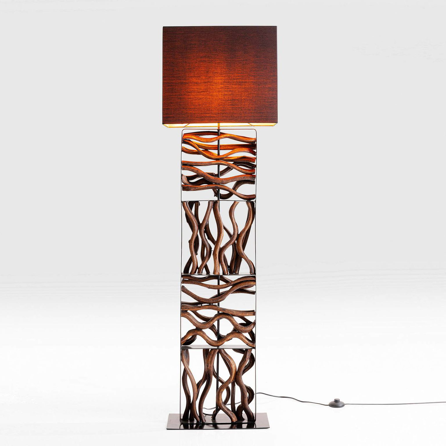Stojacia lampa KARE Nature Wave s drevom – obrázok 3