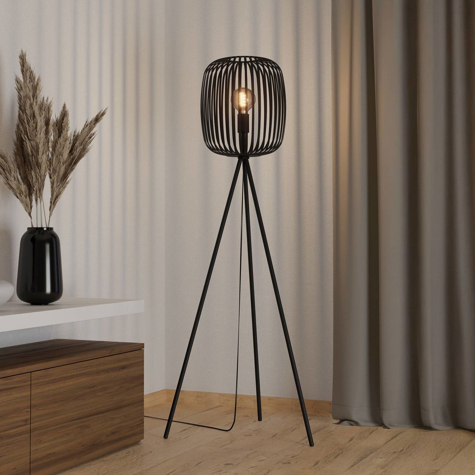 Stojacia lampa Romazzina, čierne, výška 141 cm, kov, E27