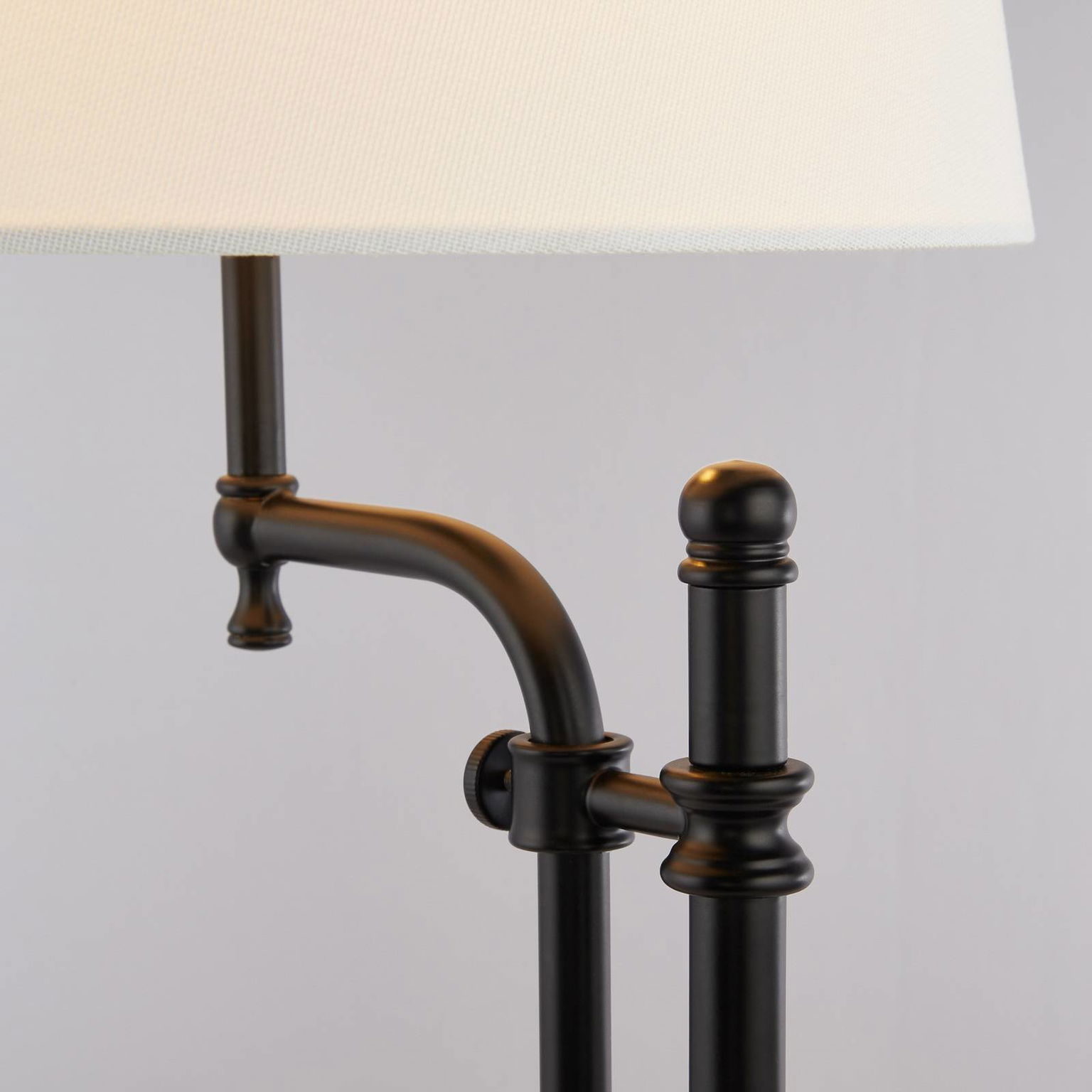 Stolná lampa Mníchov, čierna/biela, ľan, E27, nastaviteľná – obrázok 2