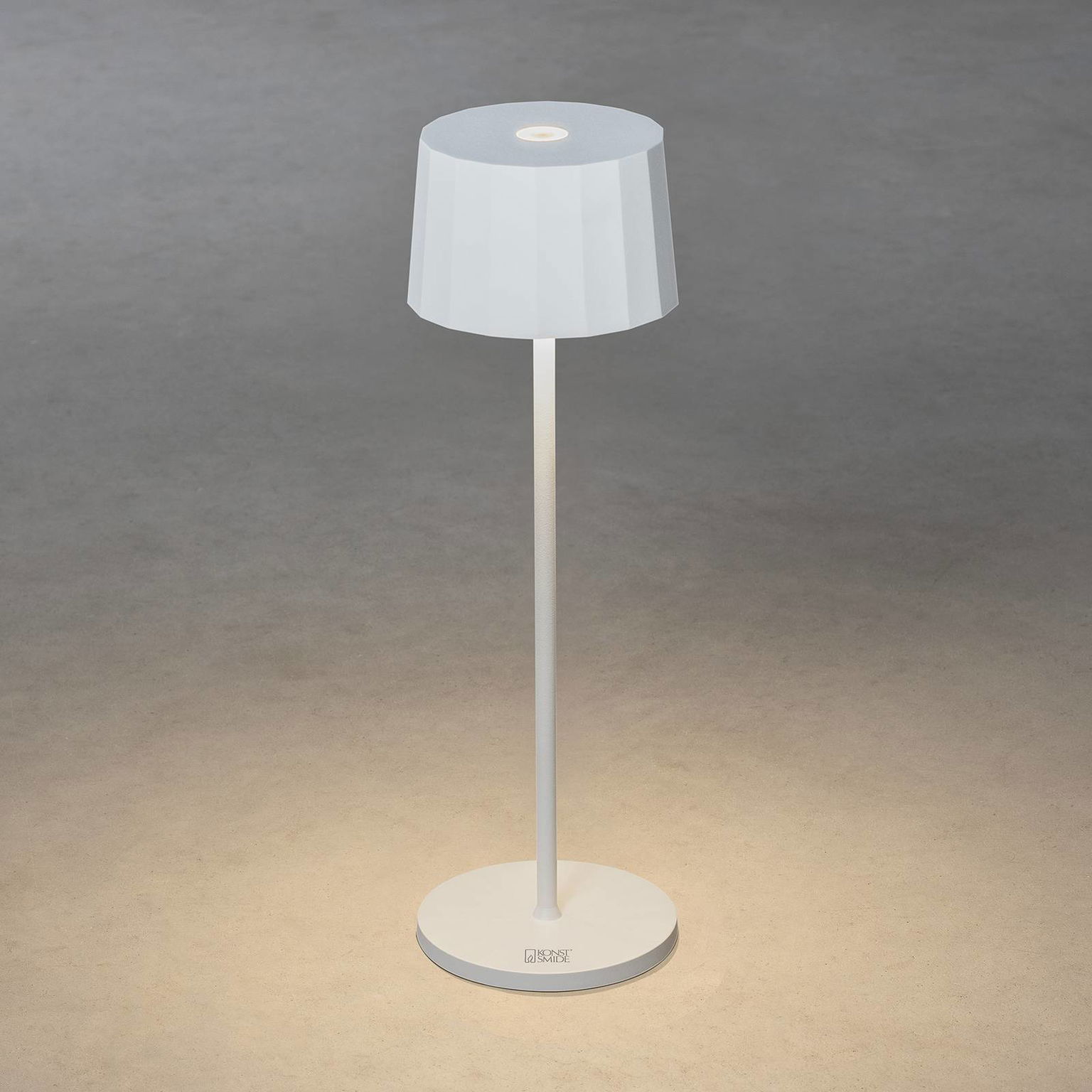 Stolná LED lampa Positano do exteriéru, biela – obrázok 3
