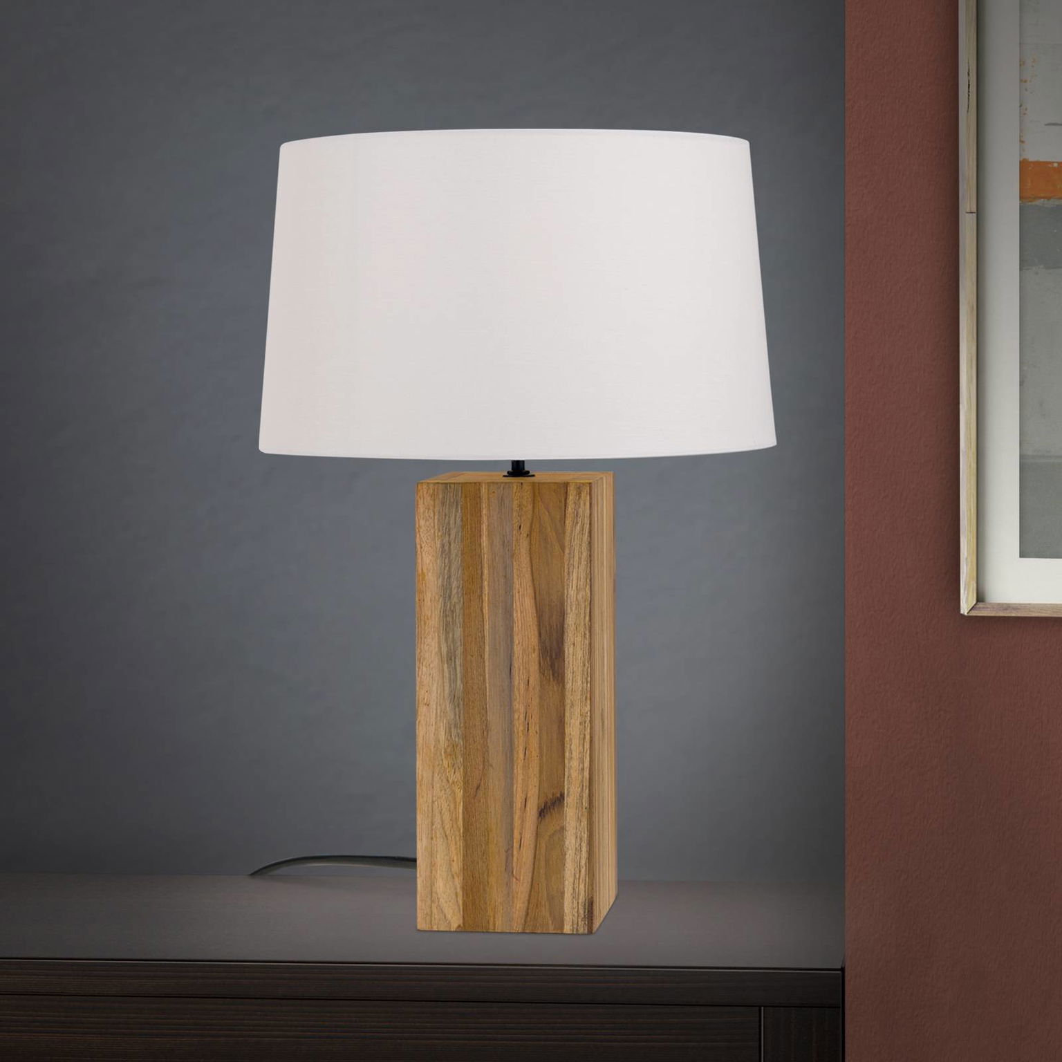 Stolová lampa Dallas kvádrovitý drevený podstavec
