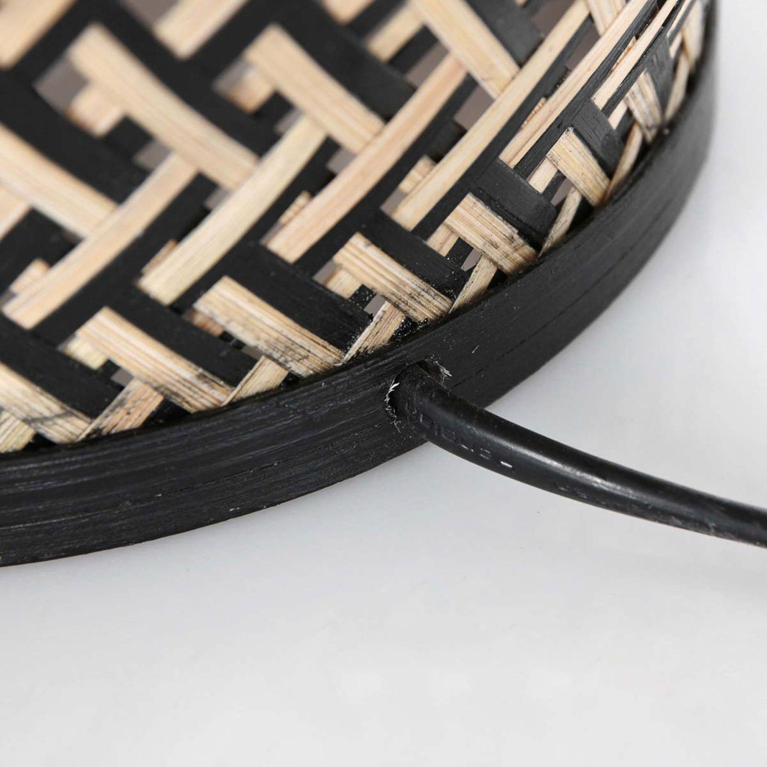 Stolová lampa Maze, čierno-prírodná – obrázok 4