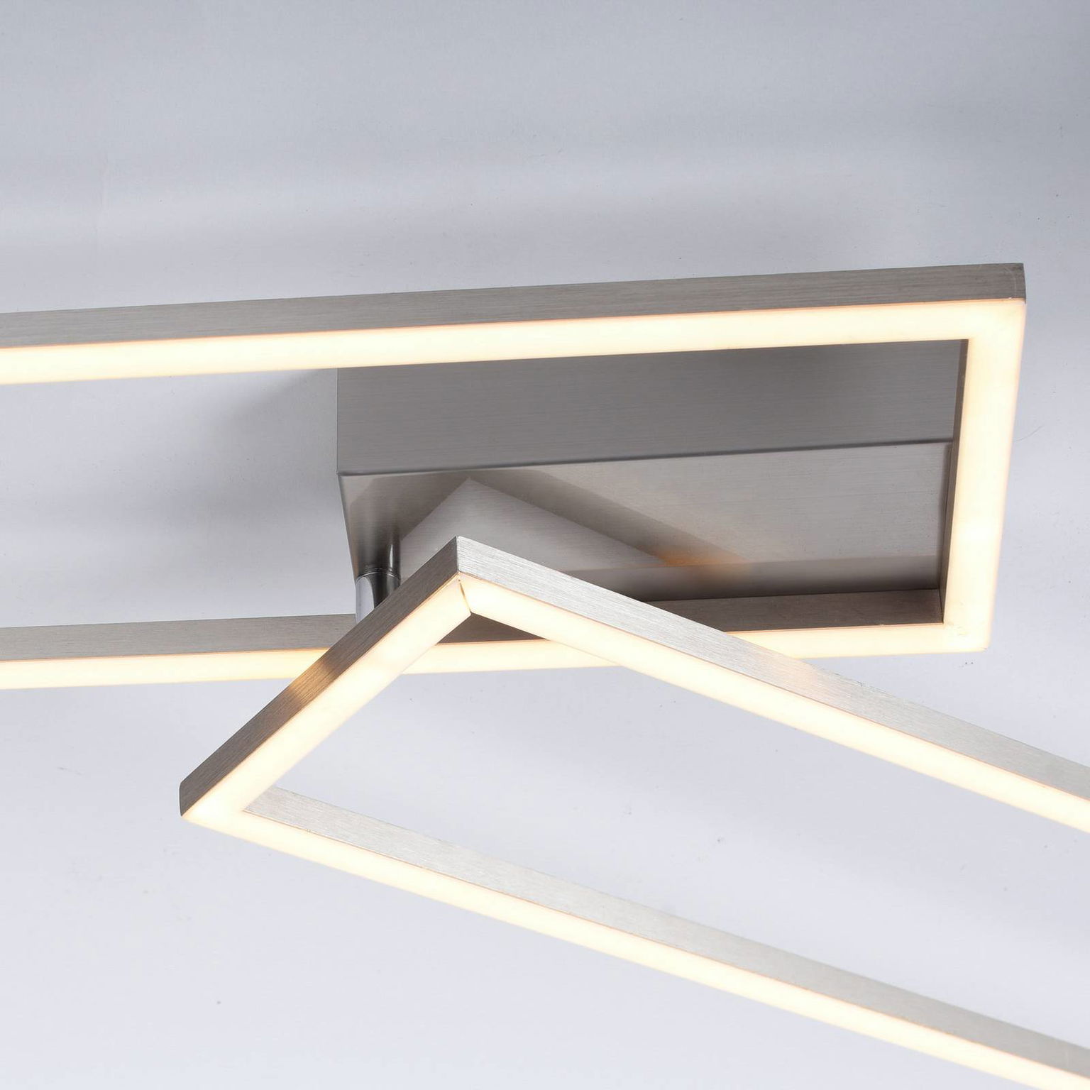 Stropné LED svetlo Iven, stmievateľné, oceľ, 92,4 x 22 cm – obrázok 3