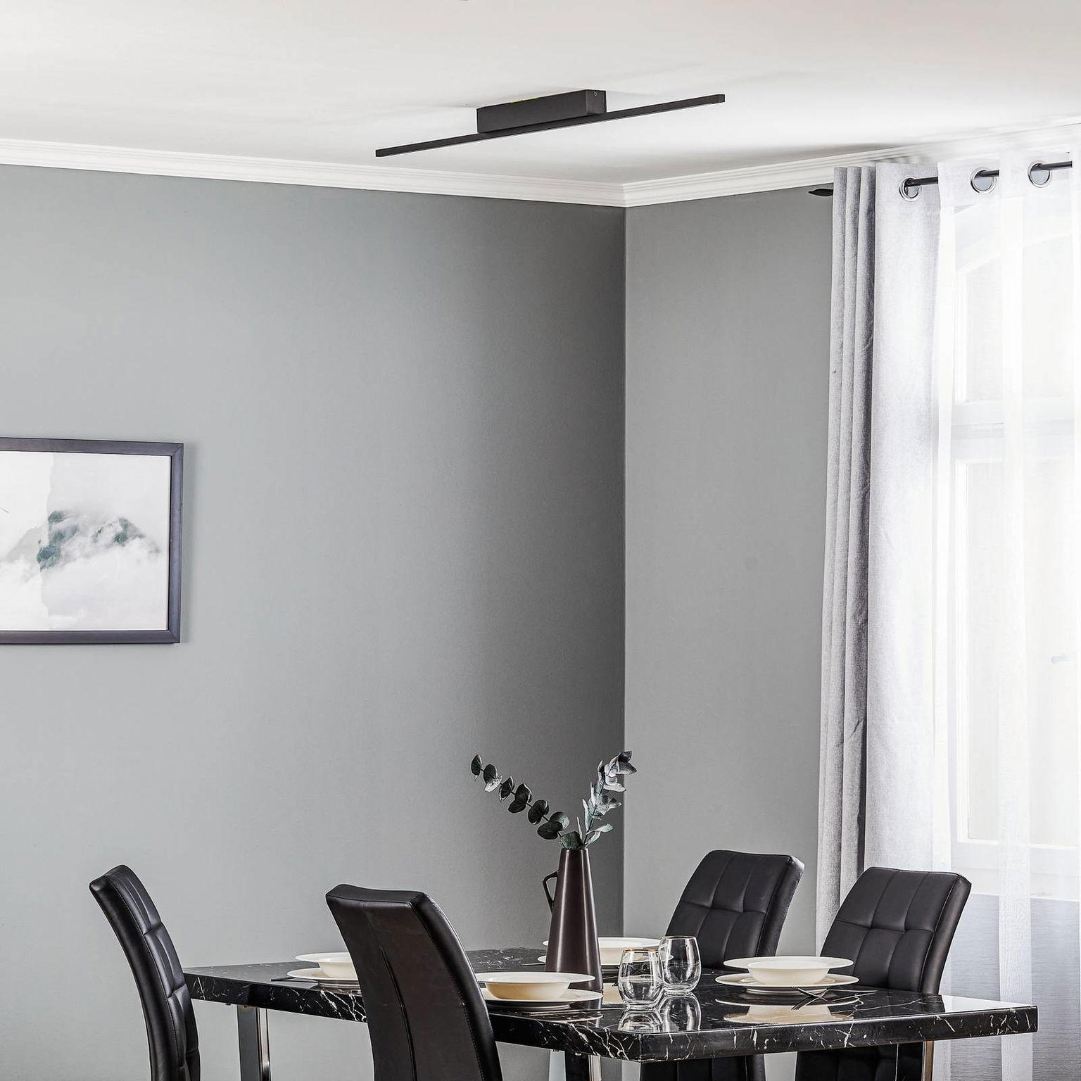 Stropné svietidlo Quitani LED Tolu, čierne, 118 cm – obrázok 3