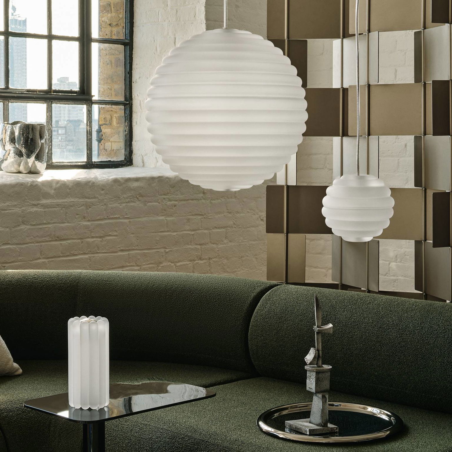Tom Dixon LED závesné svietidlo Press Sphere, matné, Ø 30 cm – obrázok 6